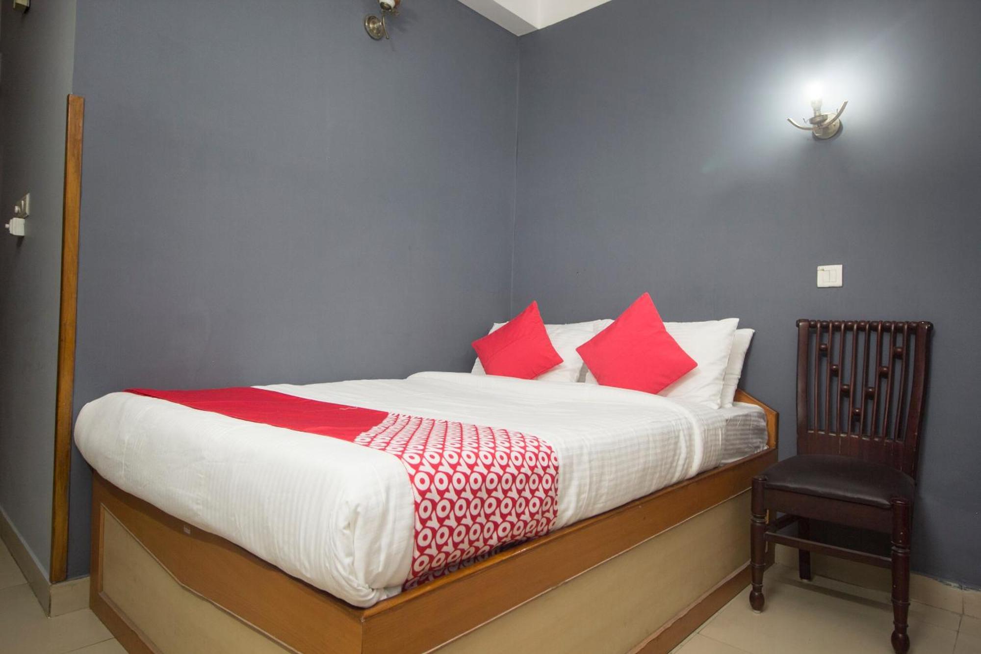 Hotel O Golden Moments Siliguri Extérieur photo